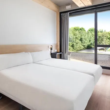 B&B Hotel Guimaraes Hotell