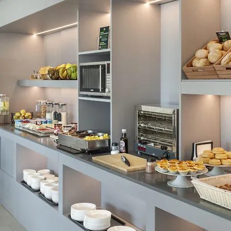 酒店 B&B Hotel Guimaraes