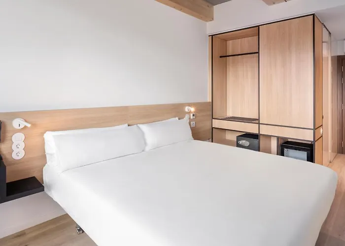 Hotel B&B Hotel Guimaraes 3*