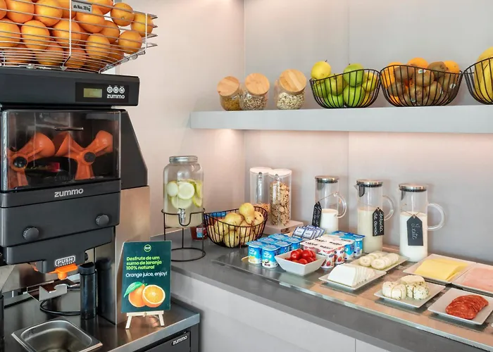 B&B Hotel Guimaraes Hotel