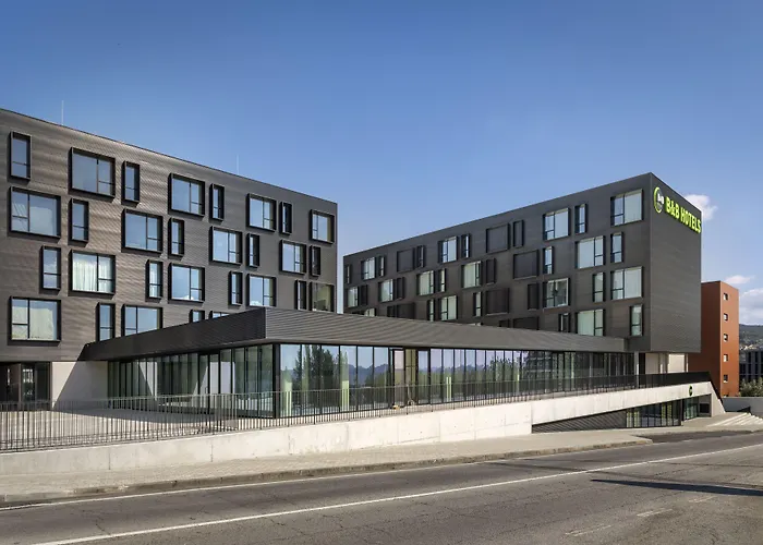 B&B Hotel Guimaraes Hotel