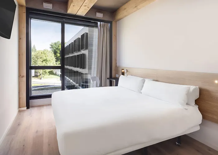 Szálloda B&B Hotel Guimaraes 3*